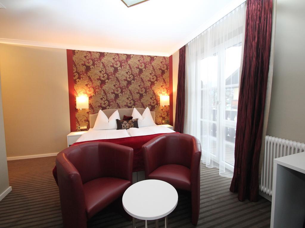 Landgasthof Weissenbach 3*